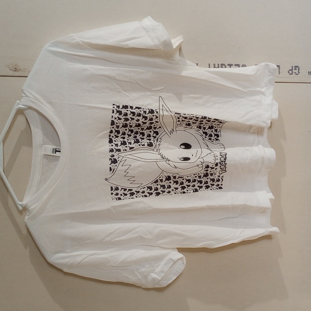 Pokemon Eevee Crop Tee Large